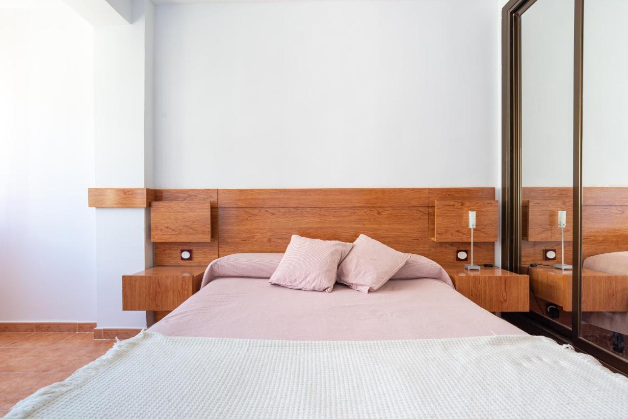 Sunny Harbor House Apartment Malaga Exterior photo