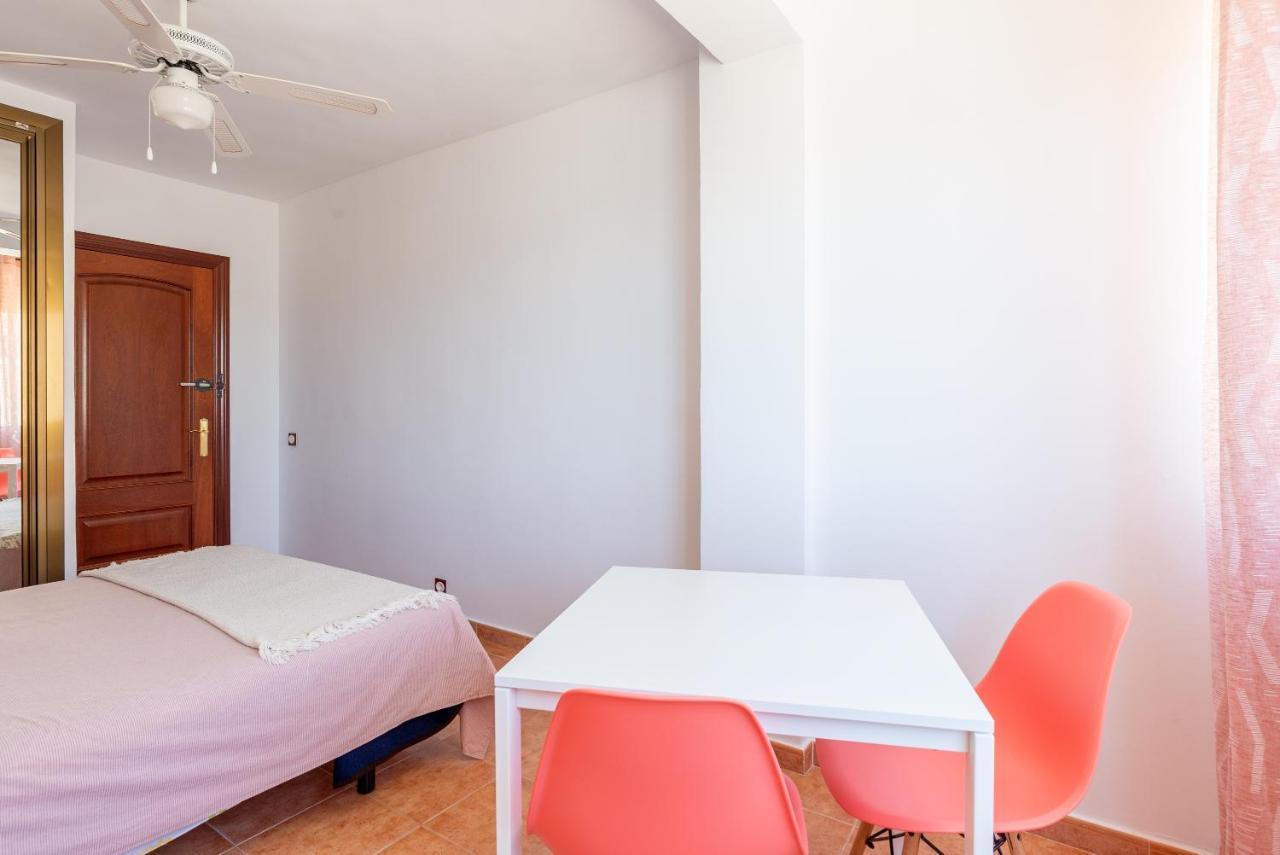 Sunny Harbor House Apartment Malaga Exterior photo